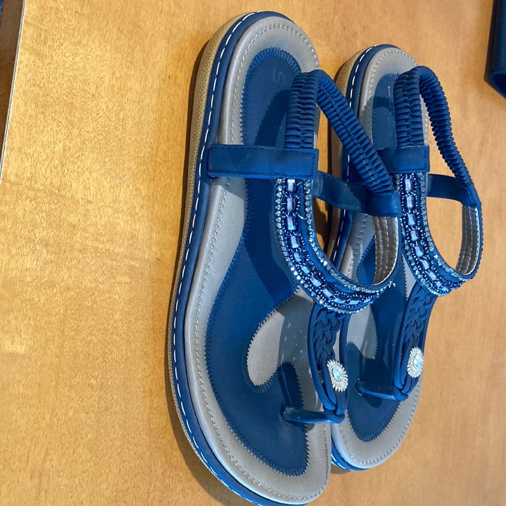 Super Cute Bedazzled Sandals… Comfortable too